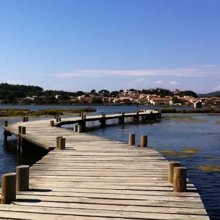 Grands Buffets - Halles - Centre * נרבון